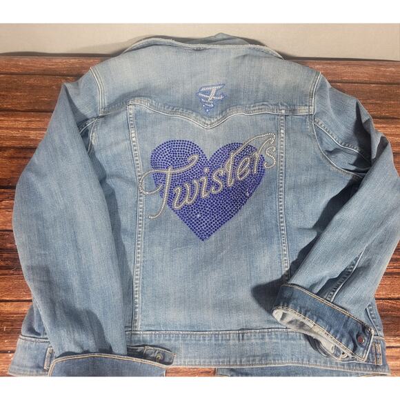 Levis Denim Trucker Jacket Personalized Bedazzled "Twisters"  Womens Size XL - Picture 8 of 8